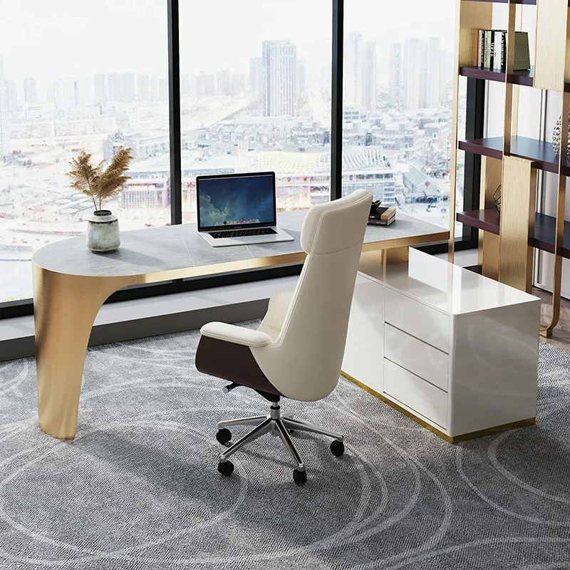 ヨーロッパ風エグゼクティブオフィスデスク、寝室用ミディベッド - Desk Setup In Office のレビューと価格